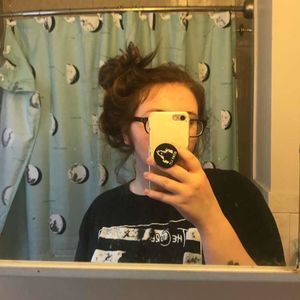 Meet your Posher, Tiffany